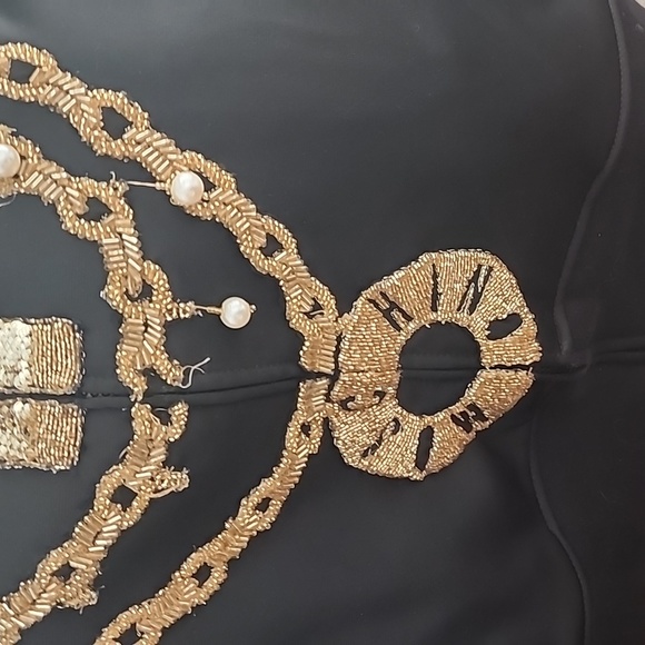 Moschino set! - Picture 3 of 6